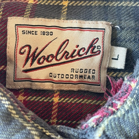 VINTAGE WOOLRICH Red Plaid Button Up Shirt Unisex Well Worn and Comfy! - Picture 6 of 11